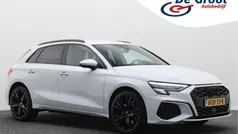 Wit Gebruikt 2022 Audi A3 Sportback e-tron Competition Sedan | € 30.950 (Goede deal)