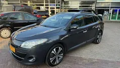 Grijs, metallic lak Gebruikt 2011 Renault Mégane GrandTour Bose Edition Stationwagen | € 3.350 (Goede deal)