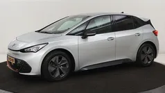 Grijs Gebruikt 2022 Cupra Born Hatchback | € 21.400 (Eerlijke prijs)