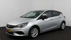 Grijs Gebruikt 2021 Opel Astra Business Edition Hatchback | € 14.950 (Eerlijke prijs)