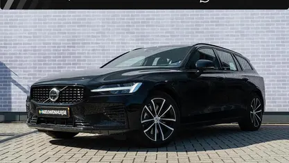 Occasion 2025 Volvo V60 Plus Stationwagen | € 42.899 (Goede deal)