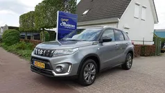 Gebruikt 2020 Suzuki Vitara SUV | € 20.750 (Eerlijke prijs)