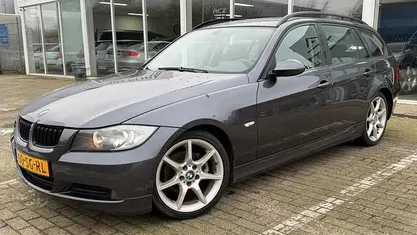Occasion 2006 BMW 320 Basis Stationwagen | € 2.950 (Eerlijke prijs)