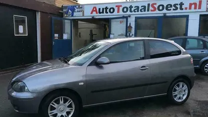 Occasion Seat Ibiza Stella 75 PK (55 kW) 2004 Hatchback