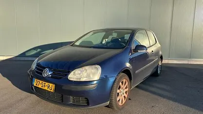 Gebruikt 2006 VW Golf IV Trendline Hatchback | € 749 (Eerlijke prijs)