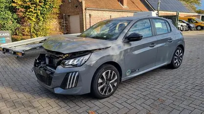 Occasion 2025 Peugeot 208 Allure Hatchback | € 10.650