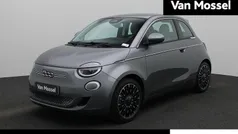 Grijs Gebruikt 2023 Fiat 500e La Prima Hatchback | € 24.900 (Eerlijke prijs)