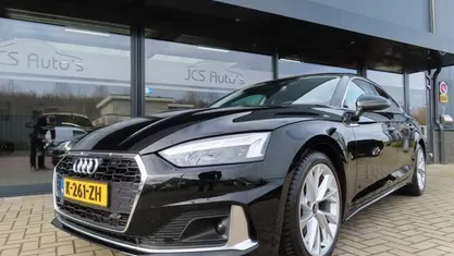 Occasion Audi A5 150 PK (110 kW) 2021 Zwart, andere lak Coupé