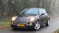 Gebruikt 2004 Mini Cooper Hatchback | € 2.450 (Goede deal)