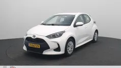 Wit Gebruikt 2022 Toyota Yaris Active Hatchback | € 16.950 (Goede deal)