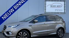 Grijs, metallic lak Gebruikt 2019 Ford Kuga ST-Line SUV | € 18.795 (Eerlijke prijs)