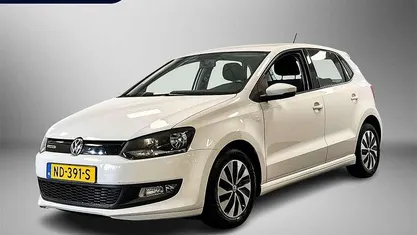 Wit Gebruikt 2017 VW Polo Edition Hatchback | € 11.495 (Eerlijke prijs)
