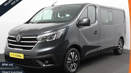 Grijs Occasion 2024 Renault Trafic MPV | € 38.890 (Eerlijke prijs)