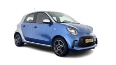 Blauw (metallic) Gebruikt 2020 Smart ForFour Electric Drive Hatchback | € 9.945 (Eerlijke prijs)