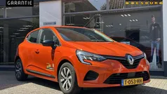 Gebruikt 2023 Renault Clio V Equilibre Hatchback | € 17.950 (Eerlijke prijs)