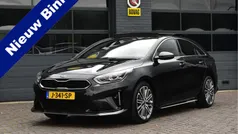 Zwart Gebruikt 2020 Kia ProCeed Hatchback | € 22.950 (Eerlijke prijs)