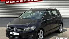 Zwart, metallic lak Gebruikt 2017 VW Golf Sportsvan Highline MPV | € 11.999 (Super prijs)