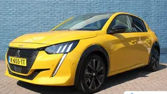 Geel Gebruikt 2021 Peugeot 208 GT Hatchback | € 15.395 (Eerlijke prijs)
