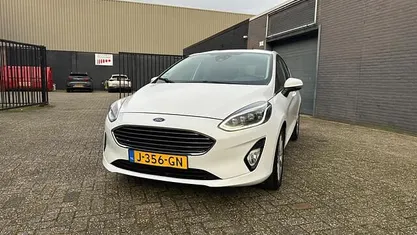 Wit Gebruikt 2020 Ford Fiesta Titanium Hatchback | € 8.950 (Eerlijke prijs)