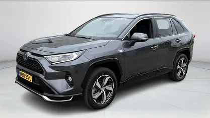 Gebruikt 2021 Toyota RAV4 Hybrid SUV | € 38.400 (Eerlijke prijs)