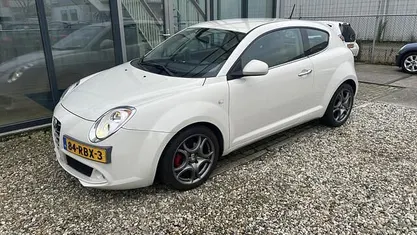 Gebruikt 2011 Alfa Romeo MiTo Hatchback | € 2.450 (Eerlijke prijs)