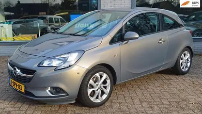 Occasion 2015 Opel Corsa Color Edition Hatchback | € 6.950 (Eerlijke prijs)