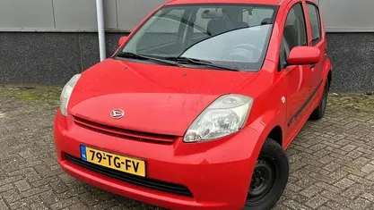Occasion 2006 Daihatsu Sirion Hatchback | € 699 (Eerlijke prijs)