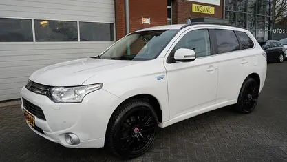 Occasion 2014 Mitsubishi Outlander Edition SUV | € 11.945 (Eerlijke prijs)