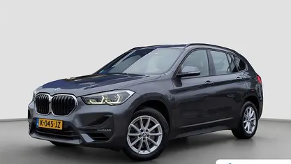 Grijs Gebruikt 2021 BMW X1 Executive SUV | € 26.395 (Eerlijke prijs)