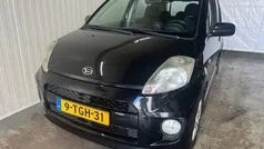 Zwart Gebruikt 2006 Daihatsu Sirion Hatchback | € 1.999 (Eerlijke prijs)