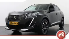 Zwart Gebruikt 2021 Peugeot 2008 Allure SUV | € 21.700 (Eerlijke prijs)
