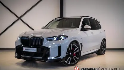 Grijs Gebruikt 2025 BMW X5 M Performance SUV | € 102.950 (Eerlijke prijs)