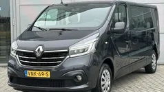Grijs Gebruikt 2021 Renault Trafic Komfort Van | € 21.597 (Eerlijke prijs)