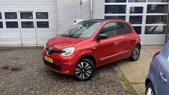 Rood Gebruikt 2022 Renault Twingo Techno Hatchback | € 12.350 (Goede deal)