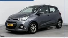 Grijs Gebruikt 2015 Hyundai i10 Hatchback | € 11.900 (Eerlijke prijs)