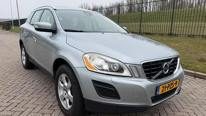Grijs Occasion 2011 Volvo XC60 Summum SUV | € 13.950 (Eerlijke prijs)
