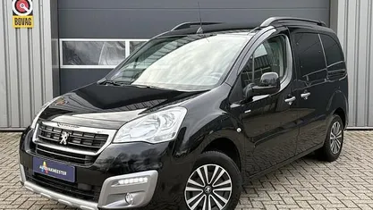 Zwart Gebruikt 2017 Peugeot Partner Tepee Style MPV | € 11.450 (Eerlijke prijs)