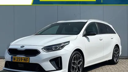 Wit Gebruikt 2021 Kia Ceed Sportswagon GT-Line Stationwagen | € 20.945 (Eerlijke prijs)
