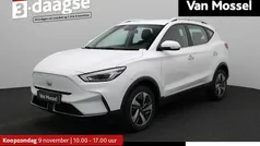 Wit Gebruikt 2023 MG ZS Comfort Sedan | € 21.495 (Super prijs)