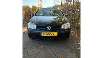 Occasion VW Golf IV Trendline 75 PK (55 kW) 2005 Zwart (metallic) Hatchback