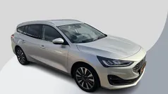 Grijs Gebruikt 2024 Ford Focus Titanium X Stationwagen | € 24.700 (Eerlijke prijs)
