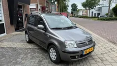 Grijs Gebruikt 2010 Fiat Panda Emotion Hatchback | € 2.499 (Eerlijke prijs)