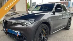 Grijs Gebruikt 2019 Alfa Romeo Stelvio Super SUV | € 30.740 (Goede deal)