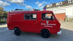 Rood Gebruikt 1986 VW LT Sedan | € 8.999