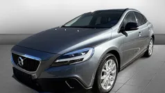 Gebruikt 2019 Volvo V40 Plus Stationwagen | € 20.935 (Eerlijke prijs)
