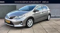 Gebruikt 2015 Toyota Auris Hatchback | € 11.950 (Eerlijke prijs)