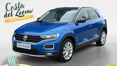 Ravenna blue / zwart dak (donker blauw) Gebruikt 2018 VW T-Roc Style SUV | € 19.935 (Eerlijke prijs)