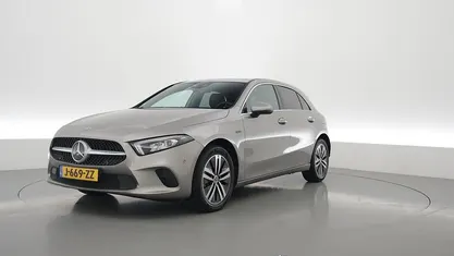 Occasion 2020 Mercedes A250 Business Hatchback | € 25.900 (Super prijs)