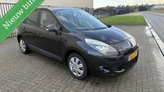 Gebruikt 2010 Renault Scénic III Expression MPV | € 2.150 (Eerlijke prijs)