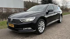 Zwart Gebruikt 2016 VW Passat Highline Stationwagen | € 9.999 (Eerlijke prijs)